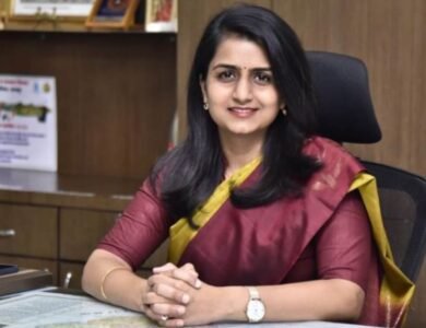UPSC Success Story: बिना कोचिंग के सेल्फ स्टडी के बल पर यूपीएससी किया क्रैक, AIR 9 हासिल कर IAS बनीं सौम्या शर्मा