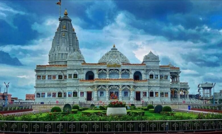 Mathura Vrindavan Best Places To Visit: अगर आप होली में मथुरा विन्द्रावन जा रहें है तो इन जगहों को घूमना न भूलें, जानिए मथुरा वृंदावन में घूमने वाली सूंदर जगहें