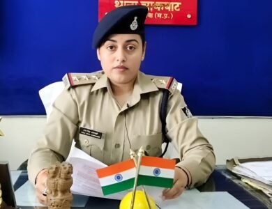 Rewa News: फरियादी को जूता मारने की बात कहने वाली चाकघाट थाना प्रभारी उषा सोमवंशी लाइन अटैच