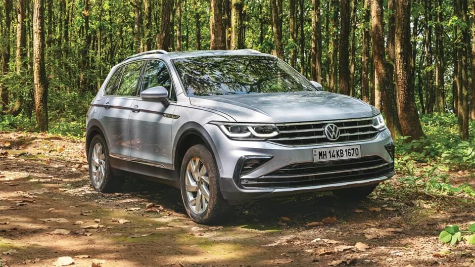Least Selling Car: जून 2024 का महीना इन गाड़ियों के लिए रहा खराब, इस एसयूबी को किसी ने भी नहीं खरीदा, जानिए डिटेल