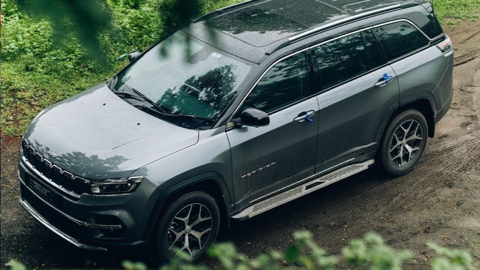 Jeep Meridian: 2 लाख का डिस्काउंट बाली इस एसयूवी में मिलतें हैं सेगमेंट में तगड़े फ़ीचर्स, जानें डिटेल