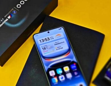 IQOO 13 Launch Date: One Plus को पीछे छोड़ सैमसंग को टक्कर देने लांच होने बाला है यह तगड़ा स्मार्टफोन IQOO 13 Launch Date: One Plus को पीछे छोड़ सैमसंग को टक्कर देने लांच होने बाला है यह तगड़ा स्मार्टफोन