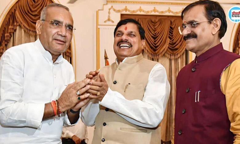 MP News: चुनाव हारने के बाद भी रामनिवास रावत को मंत्री बनाए रखने की तैयारी, भाजपा लगाएगी यह जुगाड़