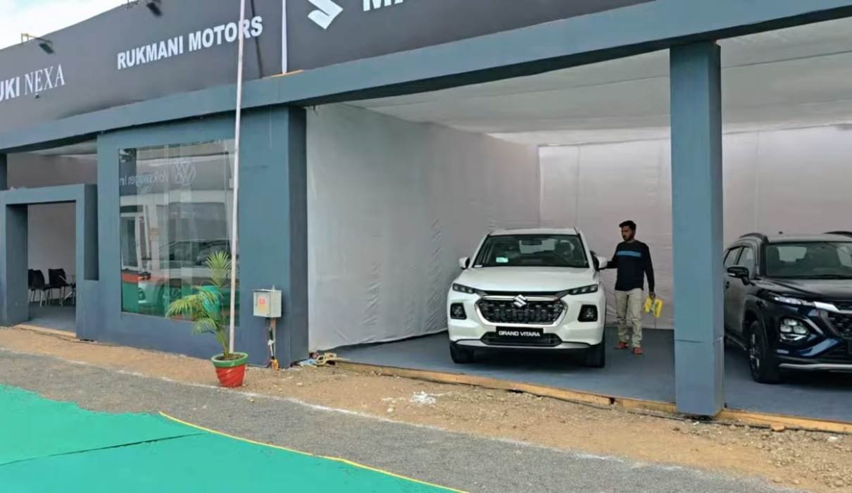 50% Discount on Car Purchases in This MP District, Buyers Rush to Grab the Deal
