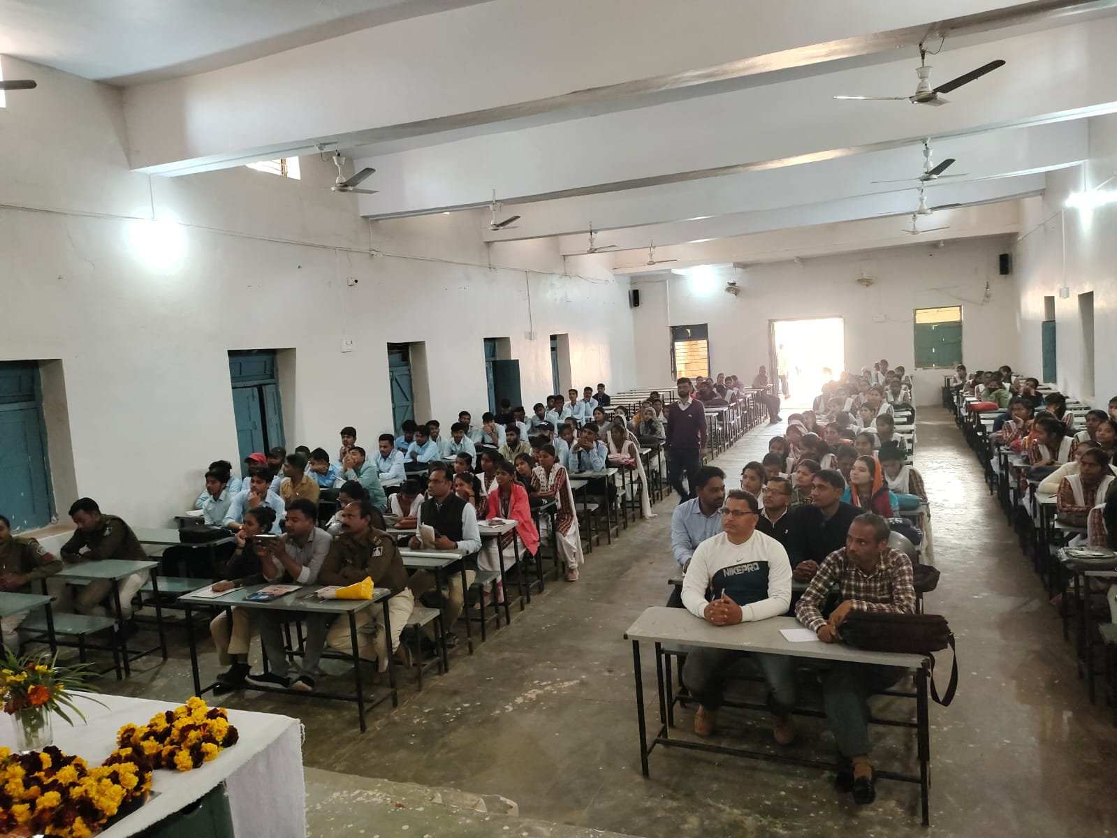 Mauganj News: अगर साइबर फ्रॉड हुआ तो यहां करें शिकायत, मऊगंज पुलिस ने दी साइबर सुरक्षा टिप्स