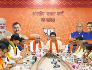 MP BJP में बिप्लब देब का सख्त संदेश, 3 महीने में गुटबाजी खत्म करने का निर्देश